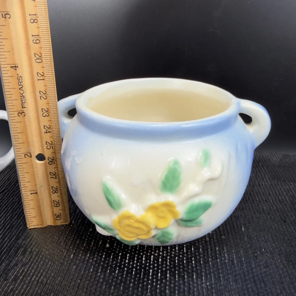 Vintage Pottery Flower Planter Blue‎ White Yellow Rose Relief Double Handle Pot